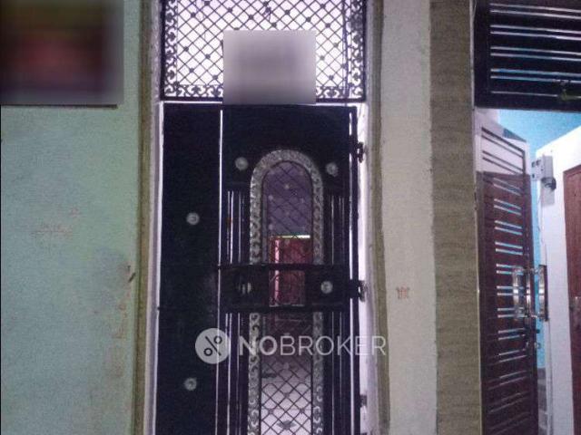 Flat for rent in North Delhi, Deri