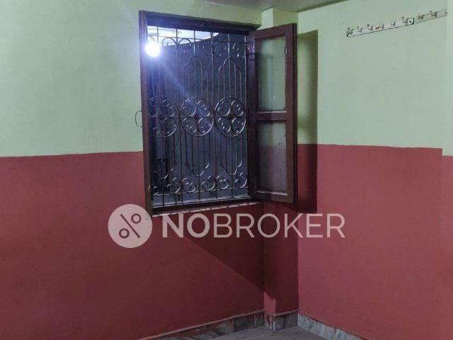 Flat for rent in Deri