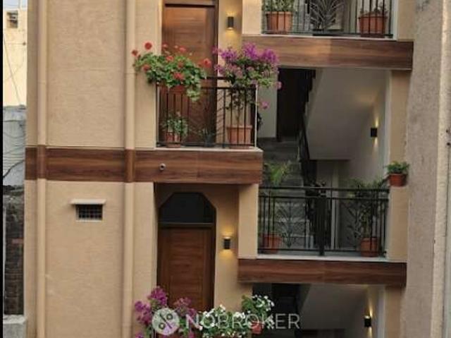 Flat for rent in Deri