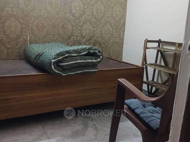 Flat for rent in West Delhi, Deri