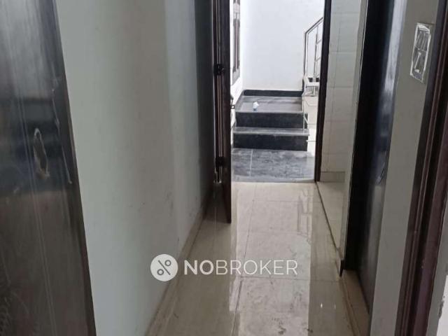 Flat for rent in Nangloi, Delhi