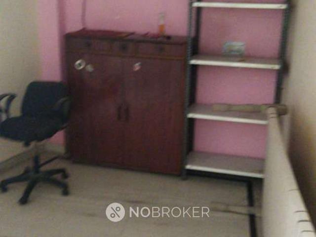 Flat for rent in North West Delhi, Deri