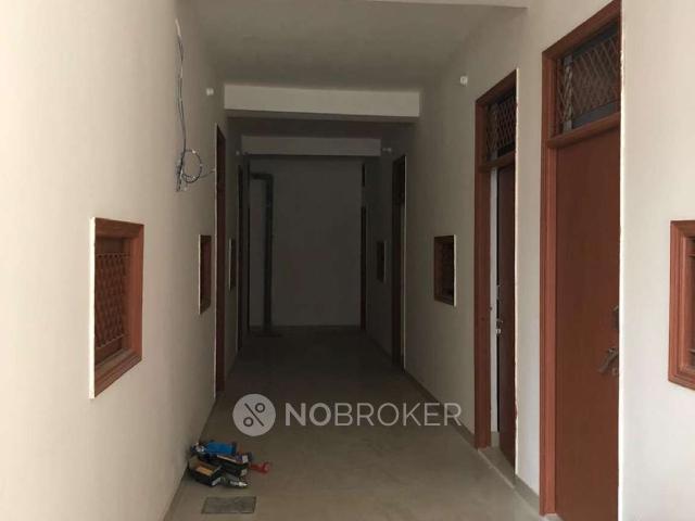 Flat for rent in North West Delhi, Deri