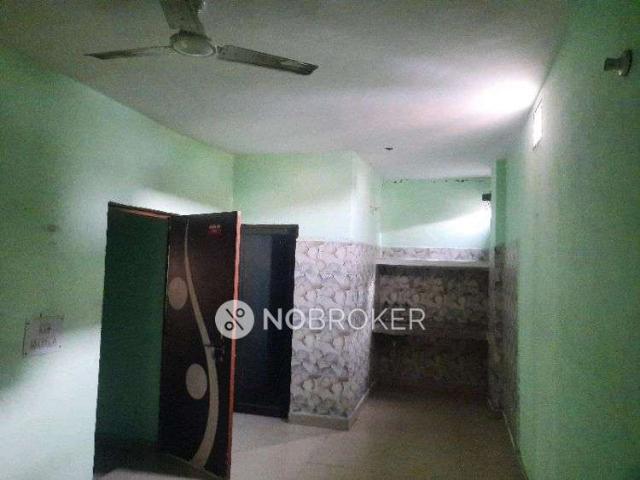 Flat for rent in North West Delhi, Deri