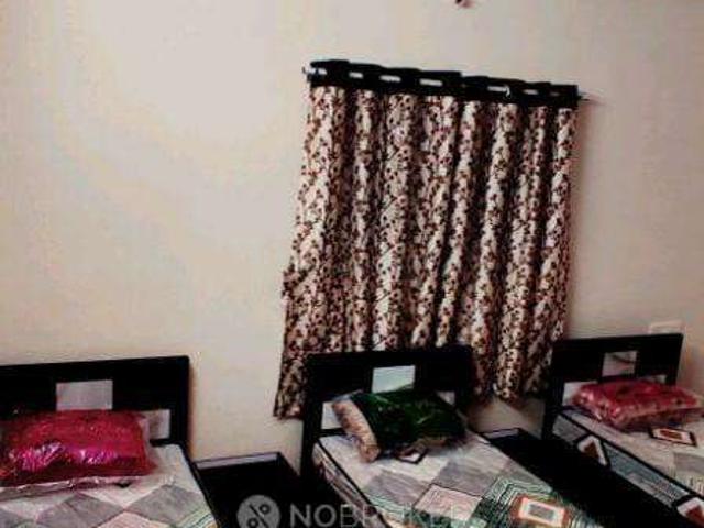 Flat for rent in Poona, National Capital Territory Of Delhi