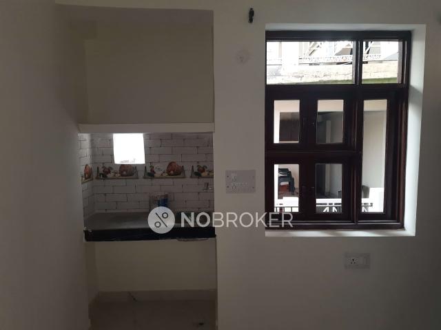 Flat for rent in Noida, Gautam Buddha Nagar