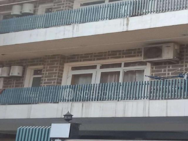 Flat for rent in HUDA, Gurugram