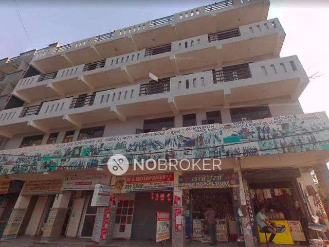 Flat for rent in Sector 45, Noida