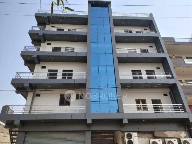 Flat for rent in Sector 20, Greater Noida