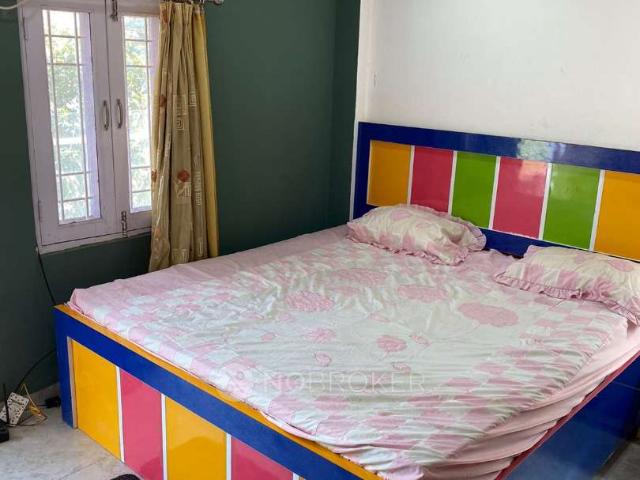 Flat for rent in Deri
