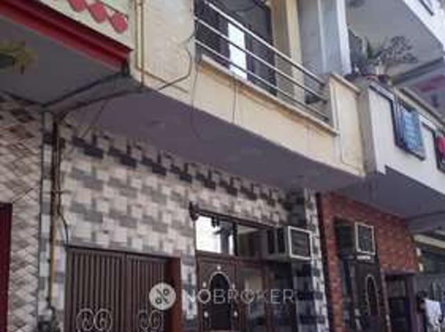 Flat for rent in Ghaziabad