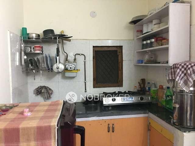 Flat for rent in West Delhi, Deri