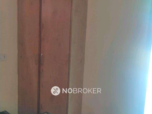 Flat for sale in North West Delhi, Deri