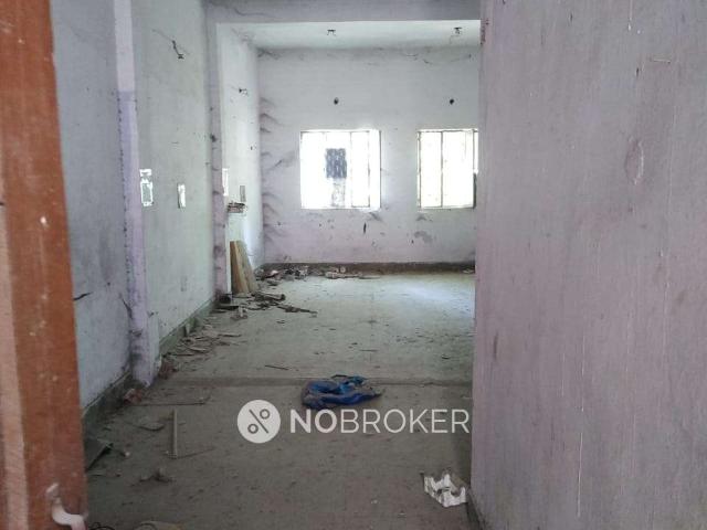 Flat for sale in West Delhi, Deri