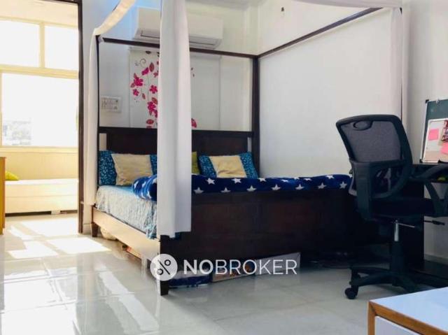 Flat for sale in West Delhi, Deri