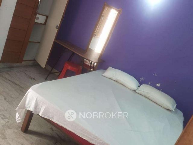 Flat for rent in Deri