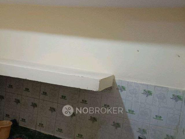 Flat for rent in East Delhi, Deri