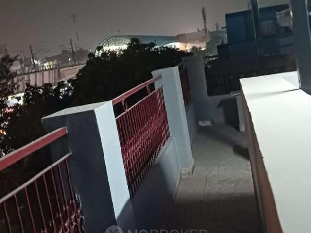 Flat for rent in West Delhi, Deri