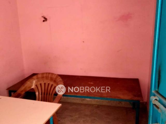 Flat for rent in North Delhi, Deri