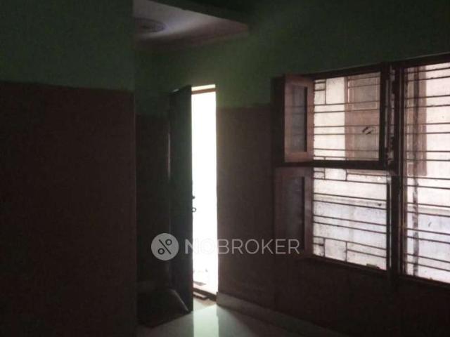 Flat for rent in South West Delhi, Deri