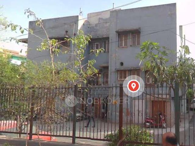 Flat for rent in West Delhi, Deri