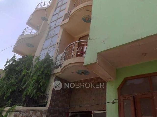Flat for rent in Hariana