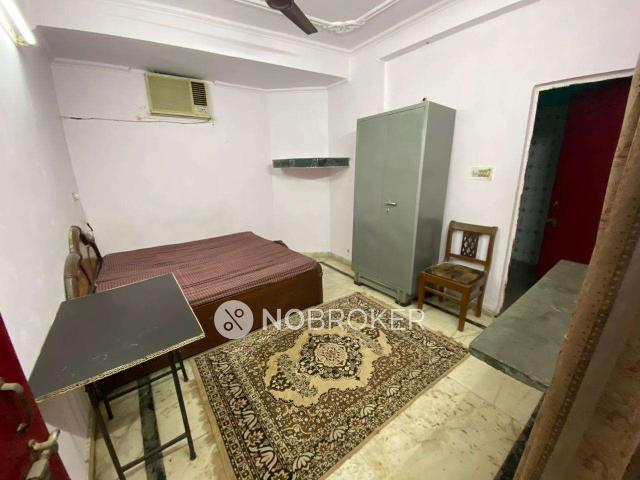 Flat for rent in South Delhi, Deri
