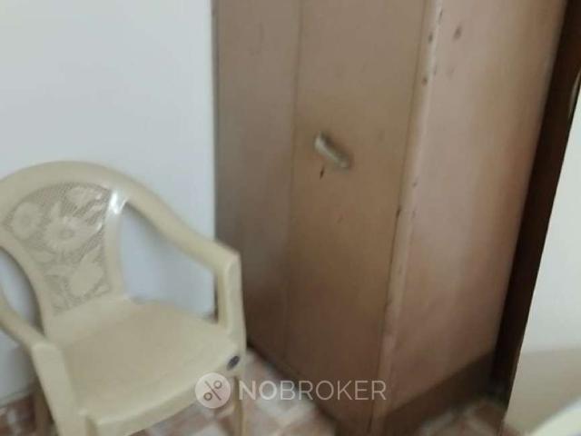 Flat for rent in South Delhi, Deri