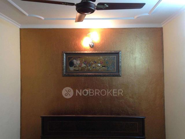 Flat for rent in Deri