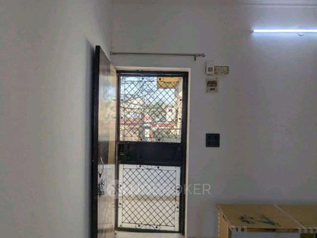 Flat for rent in West Delhi, Deri