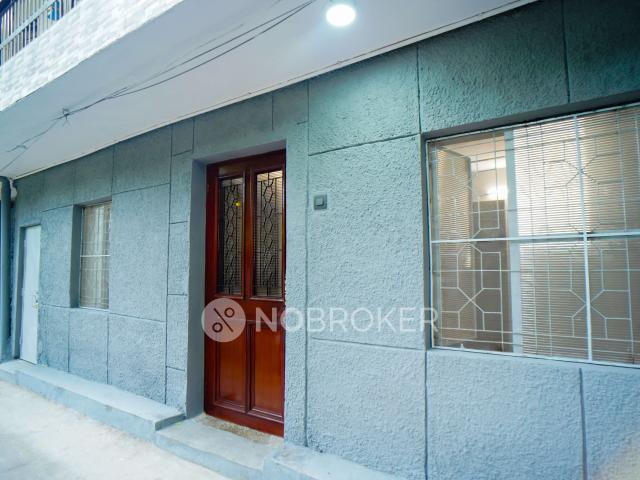 Flat for rent in Deri