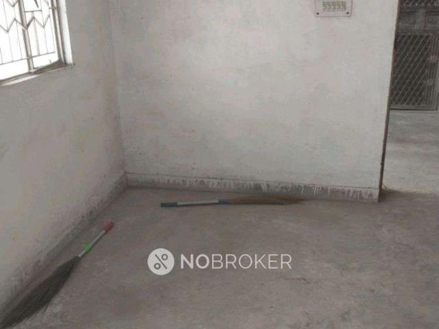 Flat for sale in South West Delhi, Deri