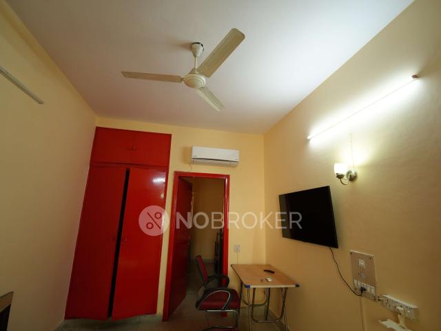 Flat for rent in Deri