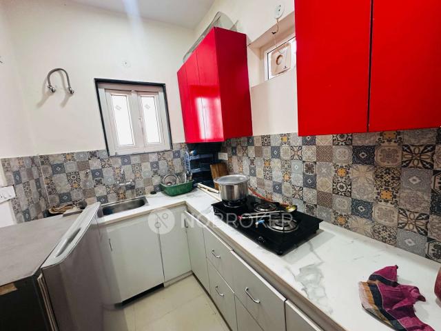 Flat for rent in Deri