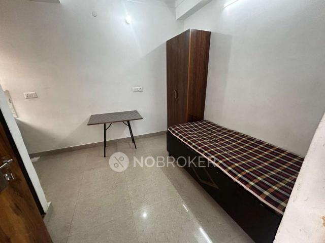Flat for rent in West Delhi, Deri