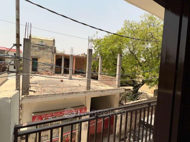 Flat for rent in Gautam Buddha Nagar, Uttar Pradesh