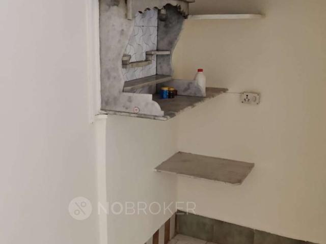 Flat for sale in Vile Parle West, Mumbai