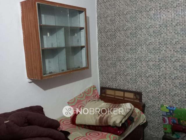 Flat for rent in West Delhi, Deri