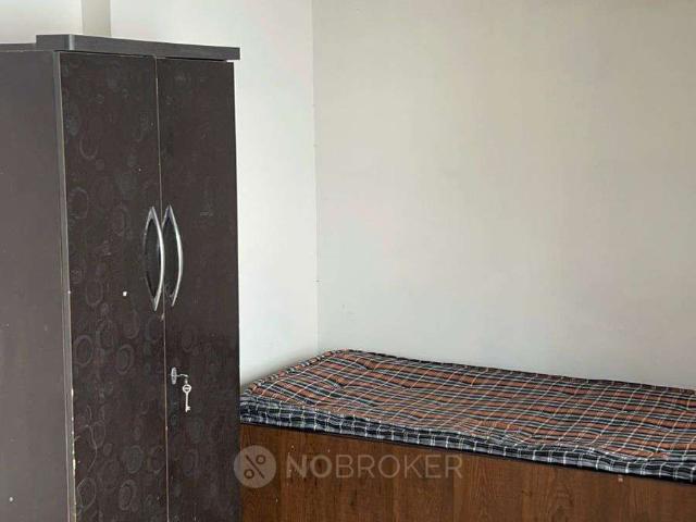 Flat for rent in South Delhi, Deri