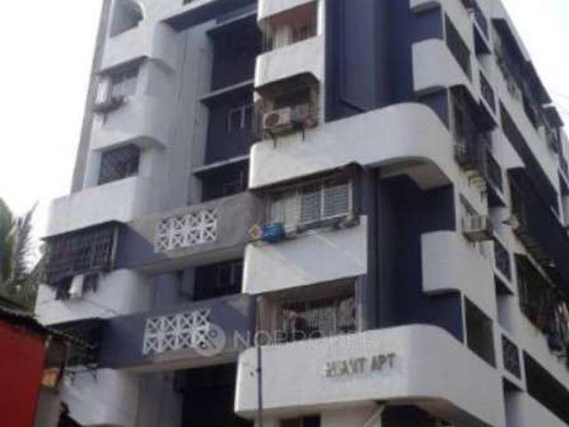 Flat for sale in Oshiwara, Mumbai