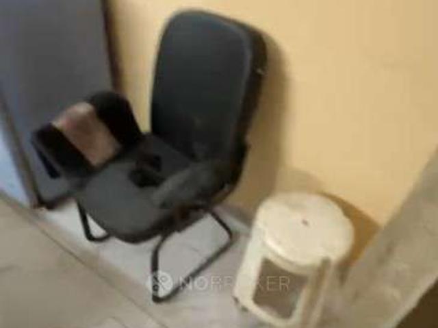 Flat for rent in South Delhi, Deri