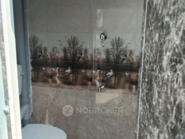 Flat for rent in Adyar, Tamil Nadu