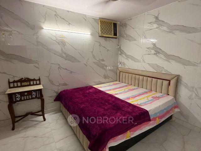 Flat for rent in West Delhi, Deri
