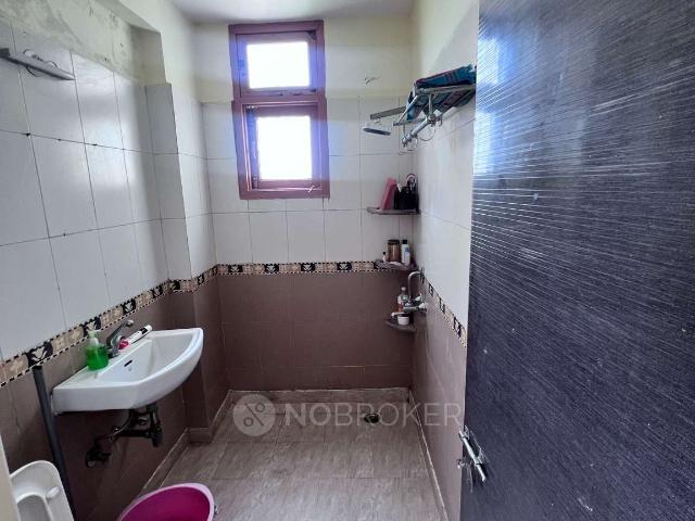 Flat for rent in Hariana