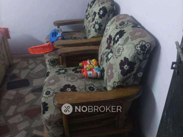 Flat for sale in East Delhi, Delhi