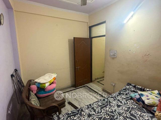 Flat for rent in West Delhi, Deri