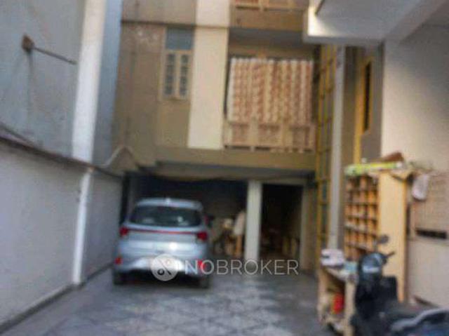 Flat for rent in South Delhi, Deri