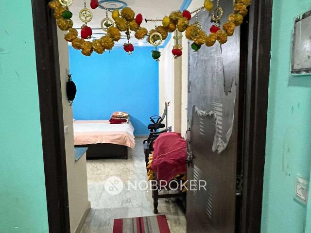 Flat for rent in Sainik Farms, Delhi