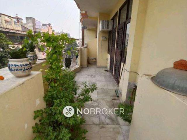 Flat for rent in Ghaziabad
