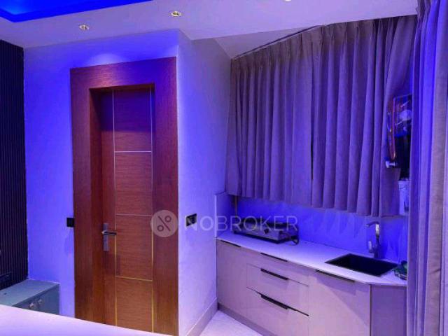 Flat for rent in South Delhi, Deri